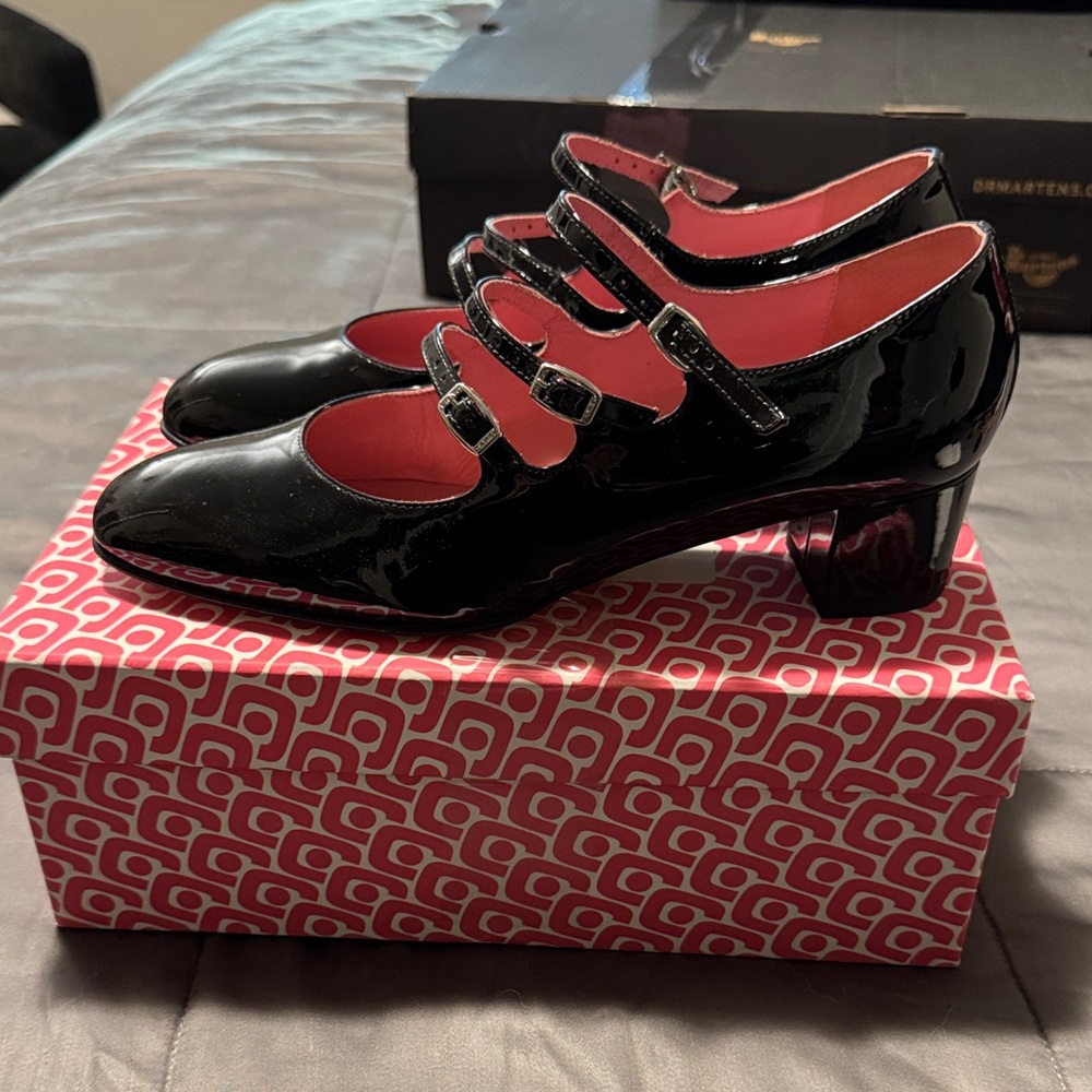 Kina - Carel Black patent leather Mary Janes pumps